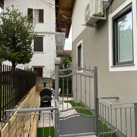 Gisa With Swimming Pool Apartment