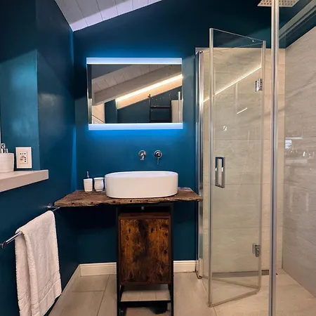Gisa With Private Pool Appartement *